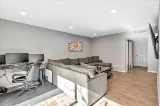 Photo #5: ML81917443 Listing 