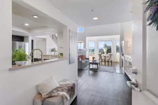 Photo #2: ML81918054 Listing