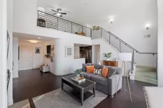 Photo #6: ML81918054 Listing