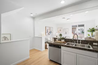 Photo #6: ML81918076 Listing