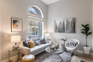 Photo #5: ML81918138 Listing