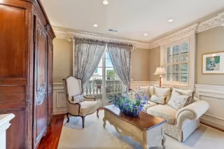 Photo #6: ML81918157 Listing