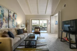 Photo #6: ML81918235 Listing 