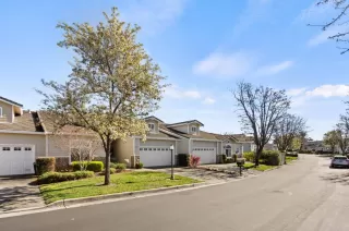 Photo #2: ML81918272 Listing