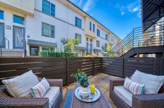 Photo #2: ML81918437 Listing