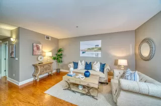 Photo #6: ML81918437 Listing