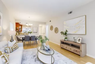 Photo #4: ML81918626 Listing