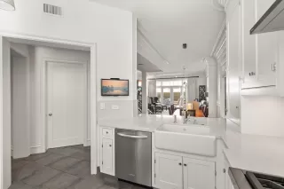 Photo #2: ML81918894 Listing 