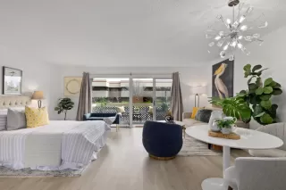 Photo #4: ML81918972 Listing