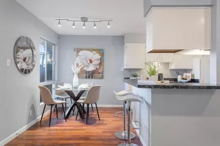 Photo #5: ML81919014 Listing 