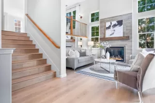 Photo #5: ML81919101 Listing