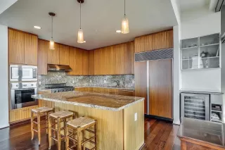 Photo #2: ML81919418 Listing 