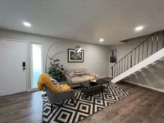 Photo #6: ML81919446 Listing