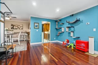 Photo #4: ML81919667 Listing 