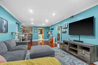 Photo #5: ML81919667 Listing 