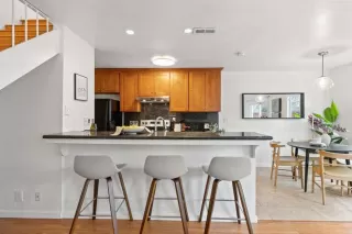 Photo #4: ML81919691 Listing