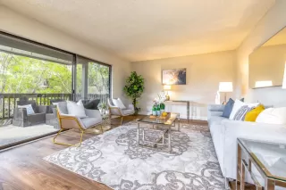 Photo #2: ML81919695 Listing