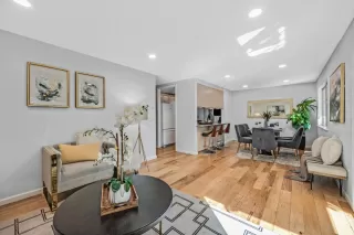 Photo #5: ML81919752 Listing