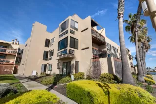 Photo #4: ML81920164 Listing