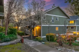 More Details about MLS # ML81920255 : 799 APPLE TER