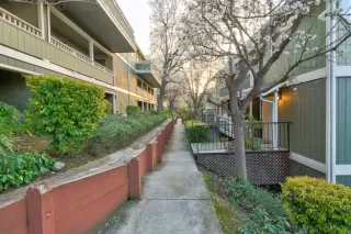 Photo #2: ML81920255 Listing