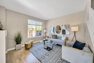 Photo #3: ML81920304 Listing