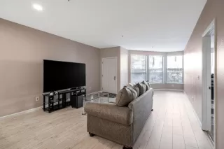 Photo #2: ML81920340 Listing 