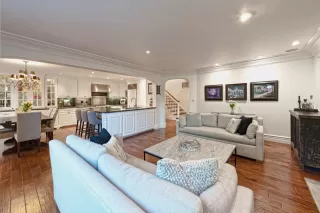 Photo #4: ML81920904 Listing