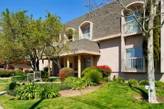 More Details about MLS # ML81921473 : 50 N SAN MATEO DR 105