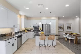 Photo #4: ML81921758 Listing