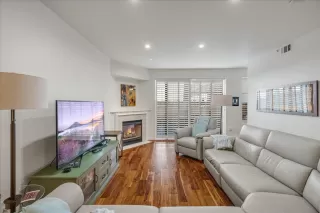 Photo #4: ML81922095 Listing 