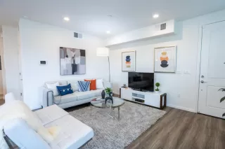 Photo #1: ML81922296 Listing