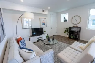 Photo #3: ML81922296 Listing