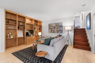 Photo #4: ML81922406 Listing