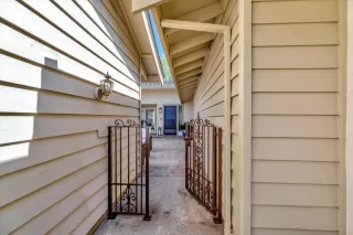 Photo #2: ML81922414 Listing 