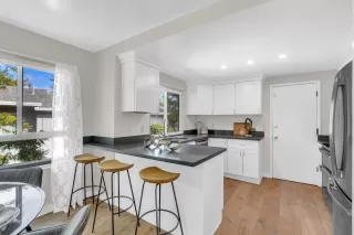 Photo #2: ML81922596 Listing