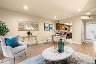 Photo #4: ML81922703 Listing