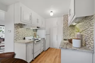 Photo #4: ML81922763 Listing 