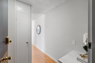 Photo #2: ML81922778 Listing 