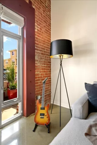 Photo #5: ML81922961 Listing