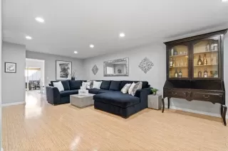 Photo #3: ML81923006 Listing