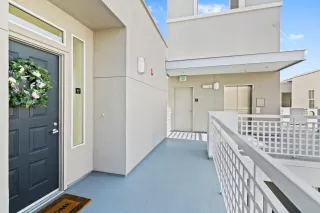 Photo #4: ML81923040 Listing