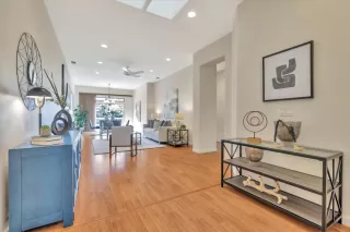 Photo #4: ML81923326 Listing 