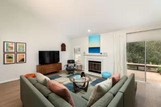 Photo #4: ML81923429 Listing