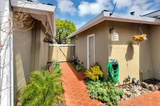 Photo #5: ML81923821 Listing