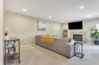 Photo #6: ML81923940 Listing