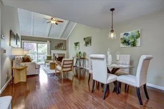 Photo #4: ML81924040 Listing