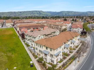 Photo #1: ML81924315 Listing 