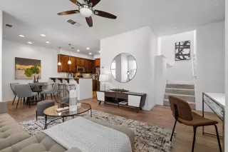 Photo #2: ML81924423 Listing 