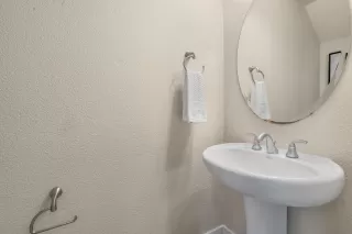 Photo #5: ML81924435 Listing 